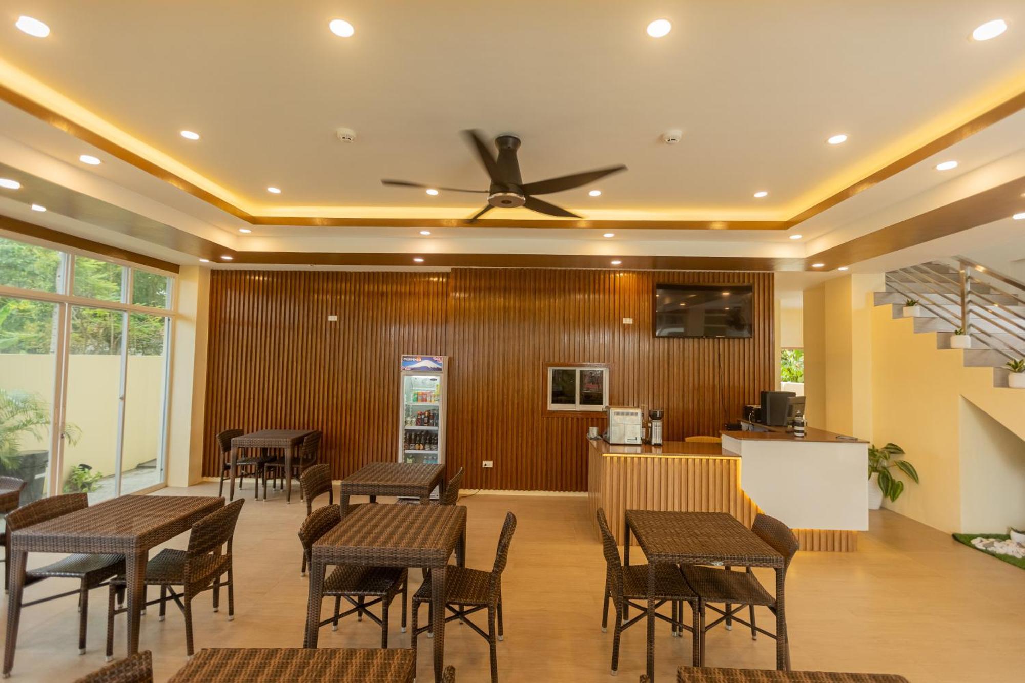 Anahaw Seaside Inn Santa Fe  Extérieur photo